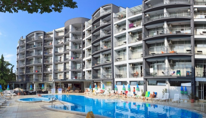 LUNA-HOTEL-NISIPURILE-DE-AUR-BULGARIA-AIR-TOUR-TRAVEL-1